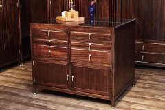 買點(diǎn)香水百合的鱗莖，養(yǎng)花盆、種院子都好養(yǎng)，