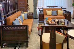 現(xiàn)代中式家具和新中式家具有什么區(qū)別里面的生意怎么樣？